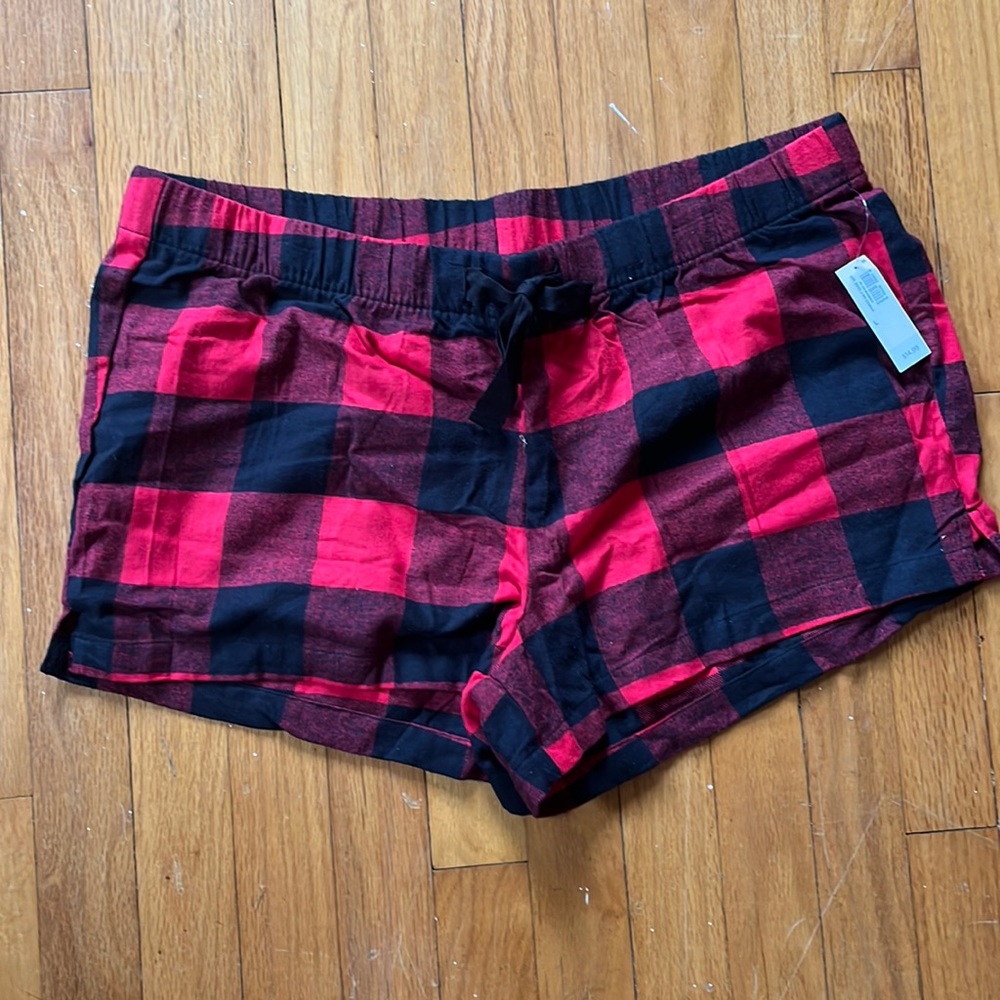 Buffalo Plaid Pajama Shorts Large
